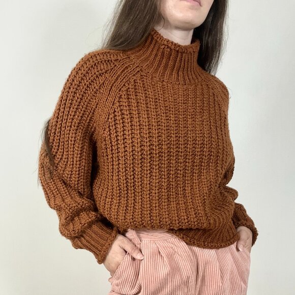 H&M Brown Ribbed Turtleneck Sweater - Picture 3 of 8